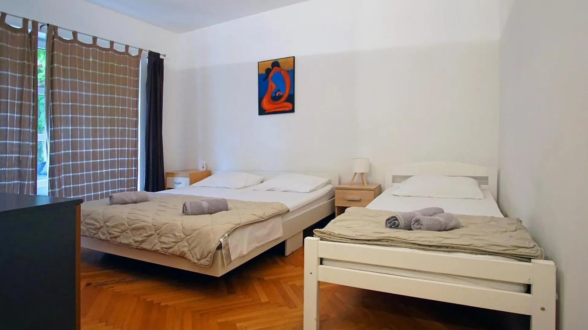 Apartment Kvaternikova - Pool, Grill, 4 Bedrooms, 3 Bathrooms Split 0*,  Croatia